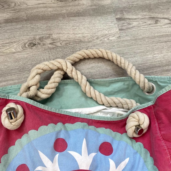 Large Canvas Beach Tote in Pink - Picture 9 of 11